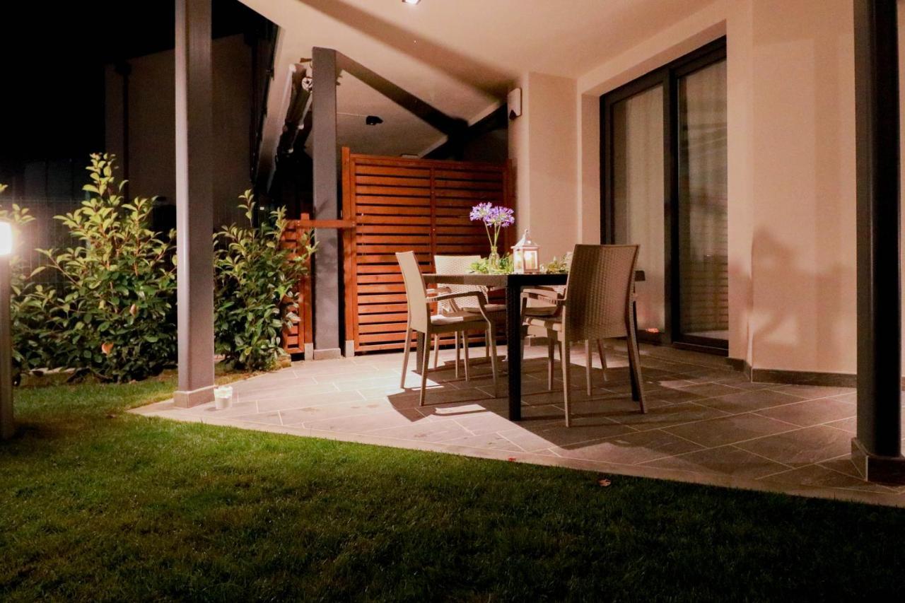 H11 Luxury 9A - Porto - Piscina - Jacuzzi Leilighet Santo Stefano al Mare Eksteriør bilde